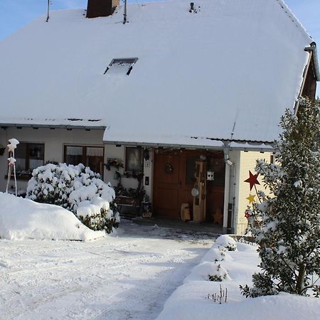 Ferienwohnung Haus Am Roetenberg Grafenhausen Exterior foto
